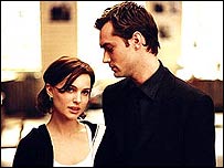 Natalie Portman and Jude Law in Closer